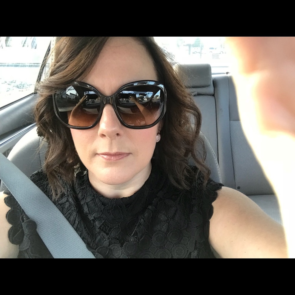 Meet your Posher, Kelly